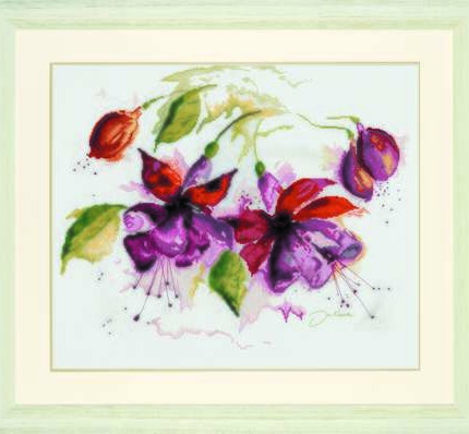 PN-0008026 Набор для вышивания "Fuchsia In Watercolour"