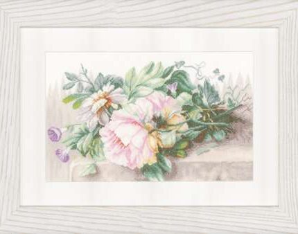 PN-0147588 Набор для вышивания "Still life with peonies and morning glory"