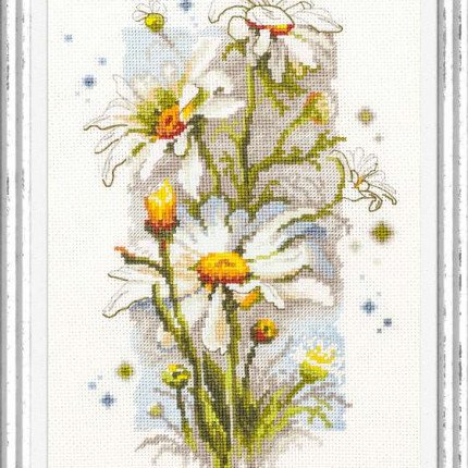 100-103 Набор для вышивания ЧУДЕСНАЯ ИГЛА Ромашки 14х23 см