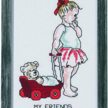 92-1182 Набор для вышивания "Девочка с куклой"