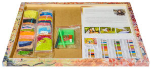 Набор Белоснежка для изготовления картин со стразами на подрамнике арт.252-ST-S Осенний парк, скамейка, двое 40х50 см